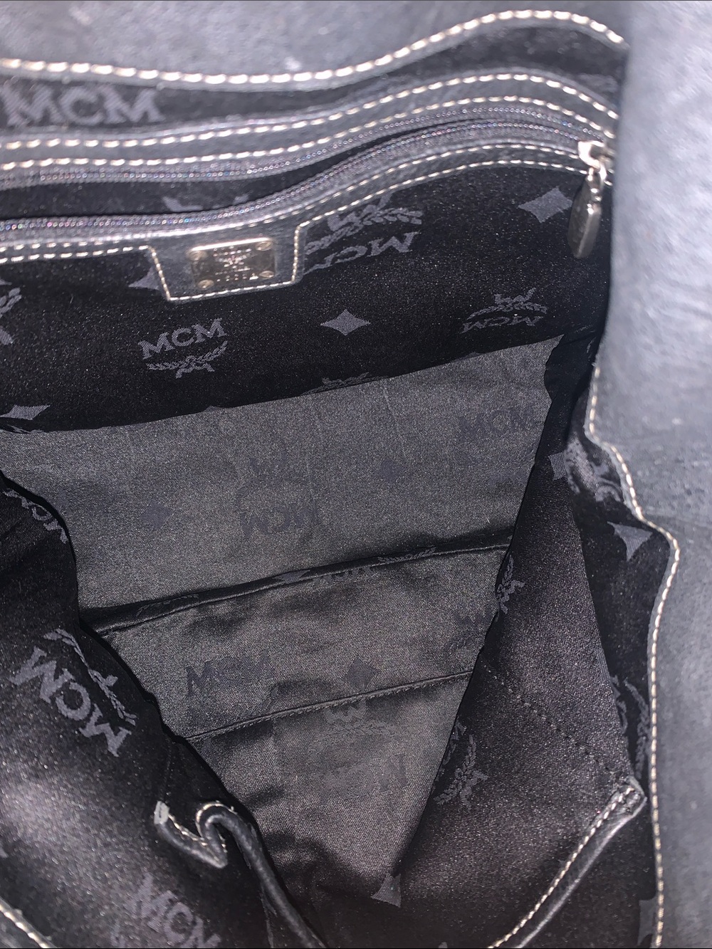 MCM Limited Edition Shoulder bag - Picture 9 of 14